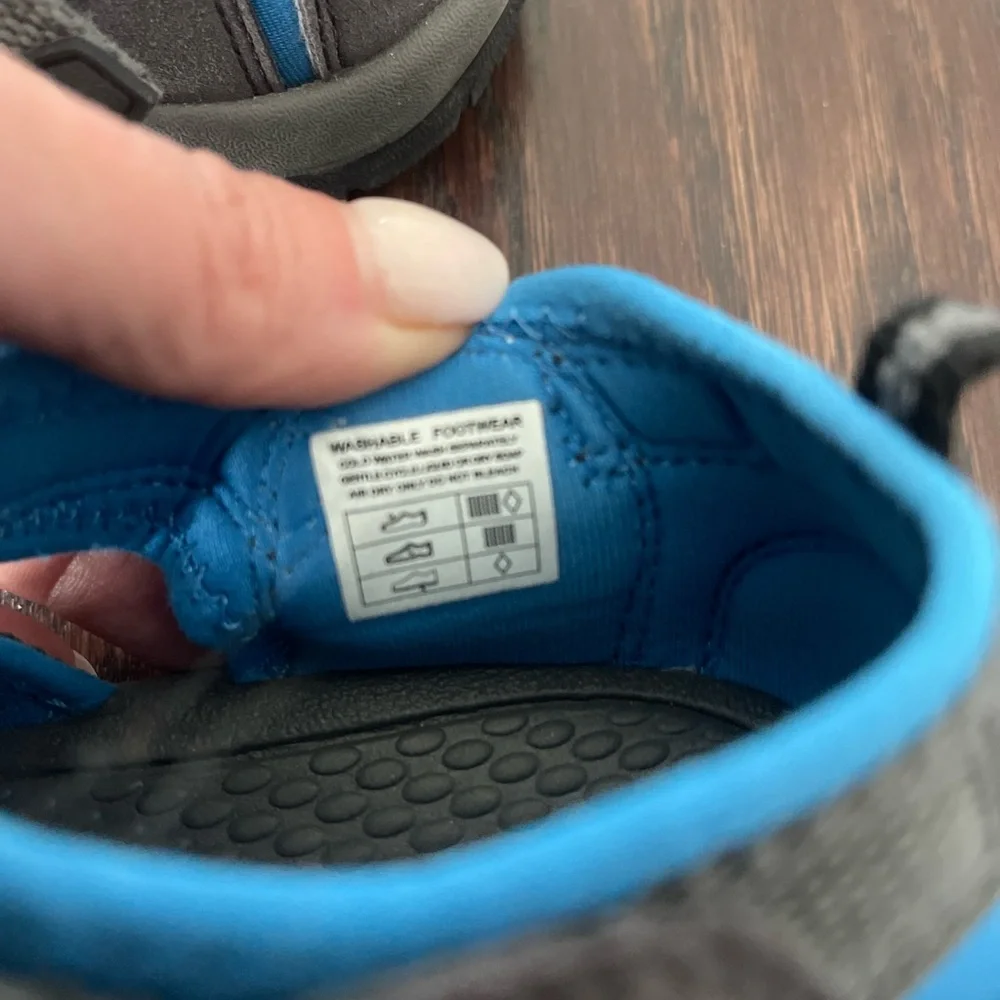 Keen Newport H2 Blue Gray Sandals Youth Big Kid Size 3